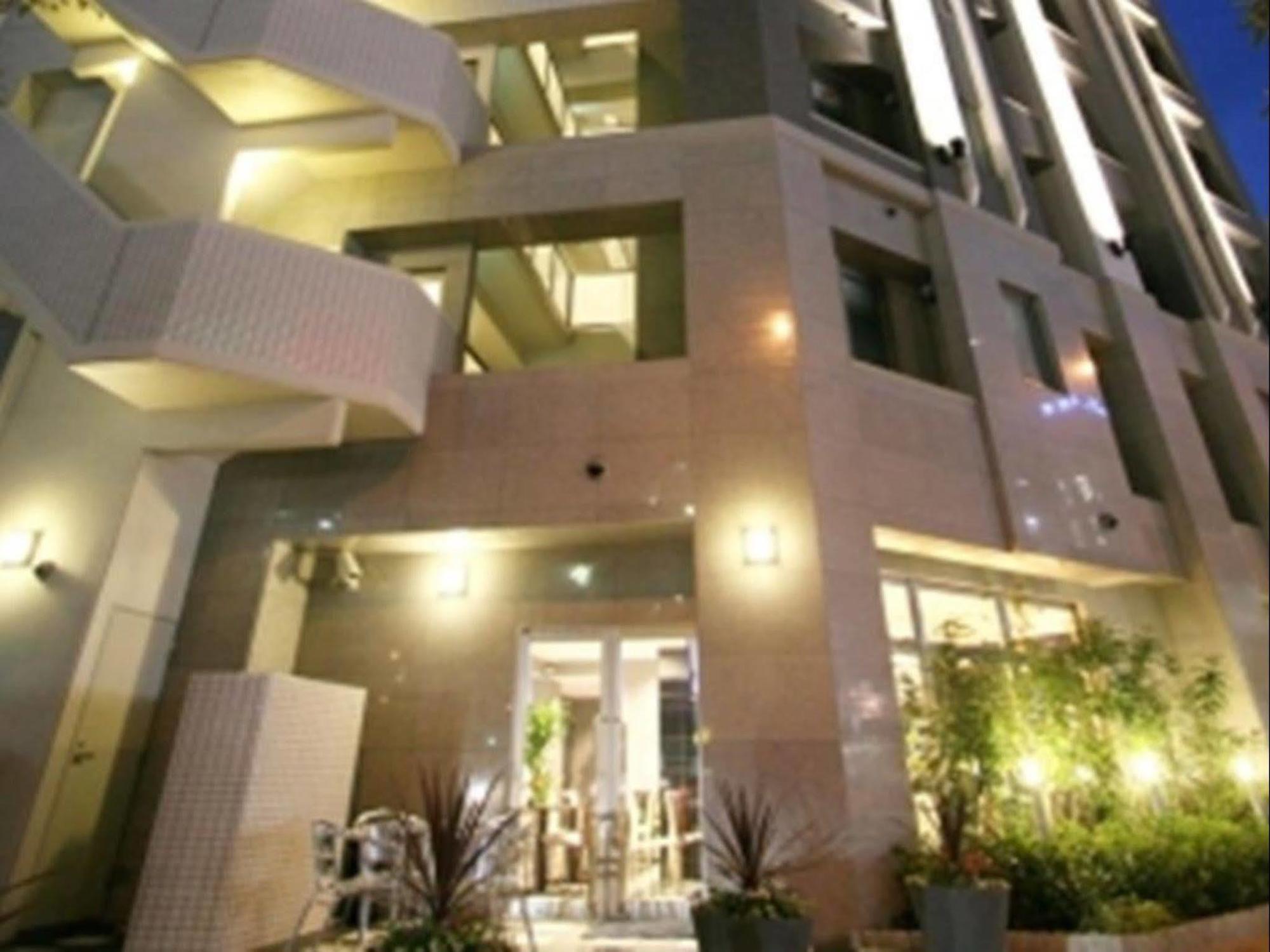 Urbain Hiroshima Executive Hotel Exterior photo